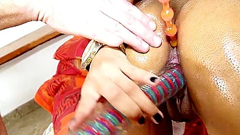 Young Black Woman Likes To Feel A Dick In Her Ass And A Dildo In Her Pussy And Then Change