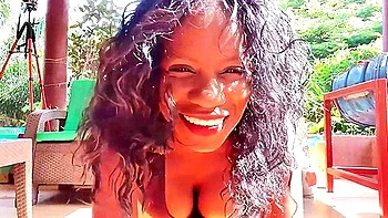 Stepdaugter Get Surpriced By Her Stepdad While Doing Yoga And He Eats Her Pussy