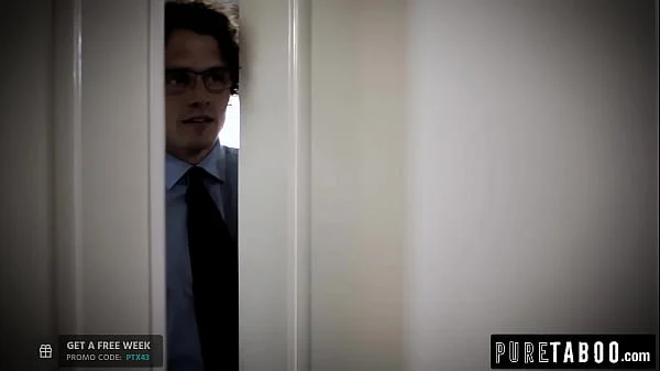 Nerdy Chick Piper Perri Gangbanged