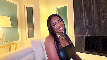 Roommate Gone Surprise Delivered Rayne Ccarter Vince Karter