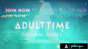 Busty Olive Glass & Petite Alexis Tae Take Turns Fucking Each Other With Strap-on