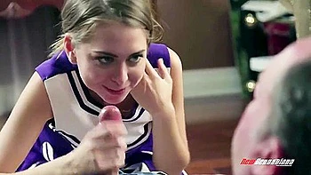 Cheerleader Stepdaughter Riley Reid Fucks Stepdaddy