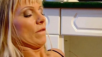 Sexy Hot Slut Fucked By Roberto Malone