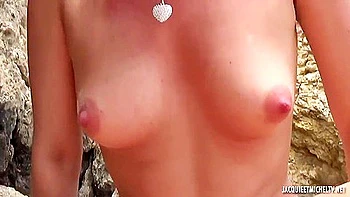 French Porn - Julia Aime Le Sexe A La Plage - Amateur Porn