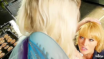 18+ Piper Perri Lezzies Porn Clip