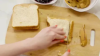 Alison Rey, Victoria Voxxx - Roleplay With Me: Polar Opposites Attract