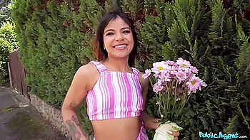 Latina Fucked In The Garden - Michy Perez