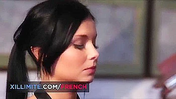 Clanddi Jinkcego And Cindy Dollar - Foursome Dirt