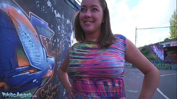 Public Agent Elisa Tiger Fucked Doggystyle Below Highway