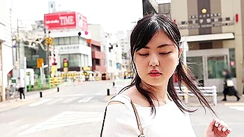 元グラビアアイドルの素人妻が登場！性欲旺盛のエッチな三十路奥さんをハメ倒す