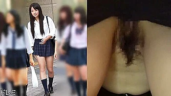 221108電車で痴漢する動画が超エロいc