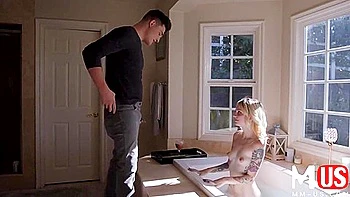 Sweaty Sex In The Bathroom Featuring Kate 01 With Kate Bloom