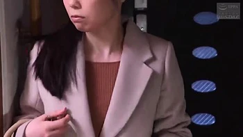 XTK092-XNXAVOTARU752667934