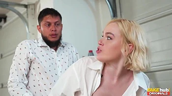 Robert Gunners Wild Purchase In Steamy Threesome - Robert Wild