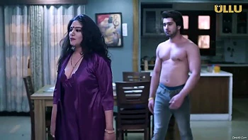 Sexy Indian Women In Erotic Movie