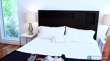 Really Big Bras For Julia Jones' Really Big Breasts - Julia Jones - XLGirls