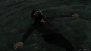 Doly Leighs Masturbating Then Get Her Hairy Pussy Licked