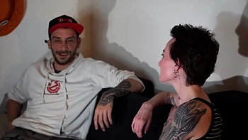 Chloé, 28 years old, from Versailles! - Jacquie et Michel TV