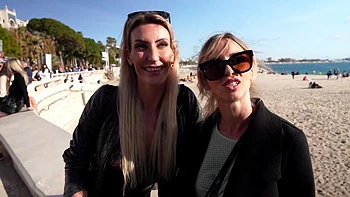 Liz, 27, has a patience problem... - Jacquie et Michel TV