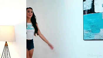 Hot Babes Vanna Bardots Online Class Interrupted By Stepsister