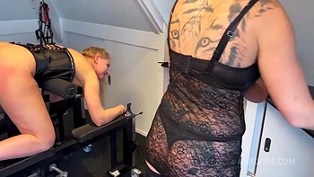 Stretching My Ass With My New Toys!