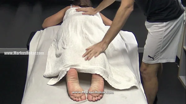 Her Pussy Getting Wet after a Good Fingering Fuck by her Masseur at the Massage Center