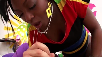 Destruindo Uma Preta