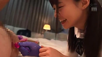 06176,Sensual play of Asian beauty