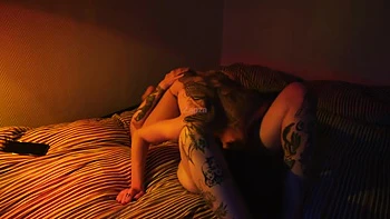 zazda se tpae une copine