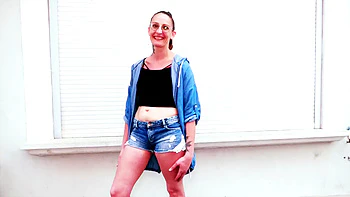 The double was inevitable for Arianna, 34 years old... - Jacquie et Michel TV