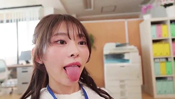 x1x402B0FE351EEED532D