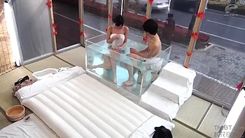 251119スリムな肉体のギャルを男友達がガン突きs1