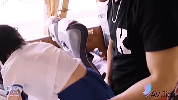 Provocative Minx At Avjiali Trailer