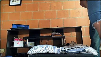 Big Ass And Multiorgasmic Secretary With Glasses Who Works From Home Makes Love To Her Boss