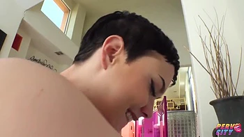 Jade Valentine Gets Ass Fucked For The First Time On Camera