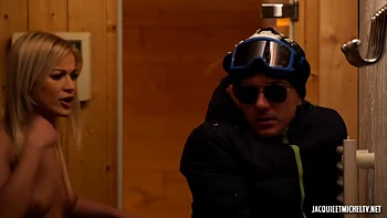 From yoga to sex, Sabryn knows the way... - Jacquie et Michel TV