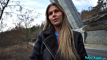 The Hitchhiking Boobs