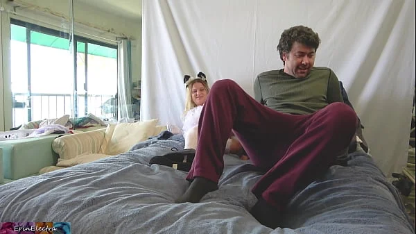 Stepsister gets stepbrother to fuck her butt