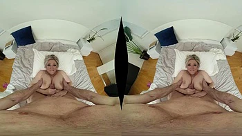 DW VR: Big Tits, Big Ass  Blowjob Porn