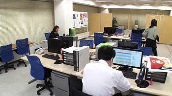 Nhdtb 384 A Female Boss Gets Throat Fucked And Cum Faced Upside Down