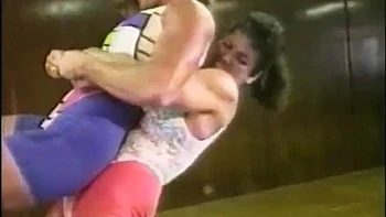 THEA DOM 1: Bongacams, Brunette  Vintage Porn