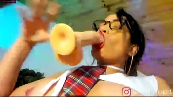 Mary: Big Tits, Big Ass  Bongacams Porn