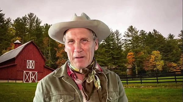 RJ Gets All Up In Veronica's Guts!