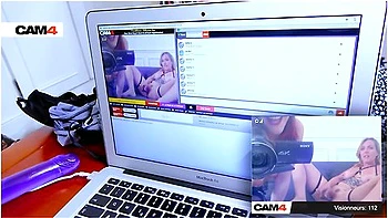 Flora & Mya: Two Naughty Girls Doing Each Other In Front Of A Webcam