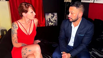 Reyna, 20, goes wild! - Jacquie et Michel TV