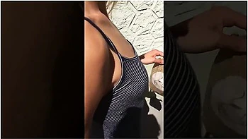 Walking And Flashing In The Streets - Sexy Girlfriend - Leo Lulu