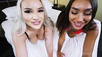 Kylie Page & Sisi Rose Enough Dick To Share - Flightlifexxx