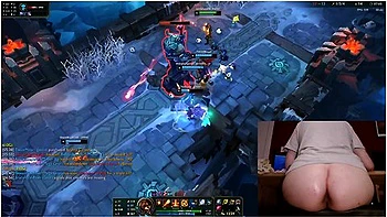 Gamer Girl And Deutsche Amateure - Fucking My Ass With A Banana Toy When Im Dead League Of Legends #18 Luna