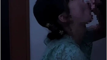 Female College Student Nutsblowjob Massage & Sperm Spilled From Mouth