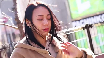 0011415_美魔女 ディープキス セックスなどが含まれている